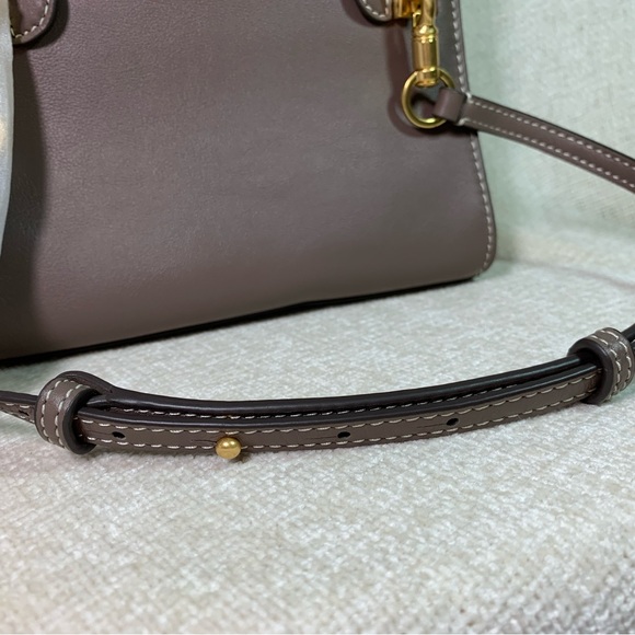 NEW Tory Burch Lee Radziwill Petite Double Clam Shell Taupe Leather Shoulder Bag - Picture 13 of 15